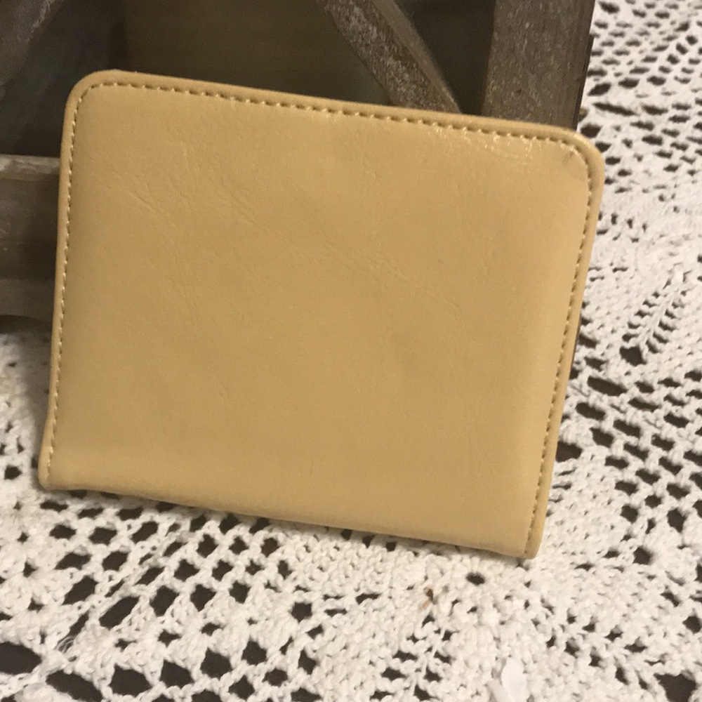 Hand bag bundle - Picture 3 of 7